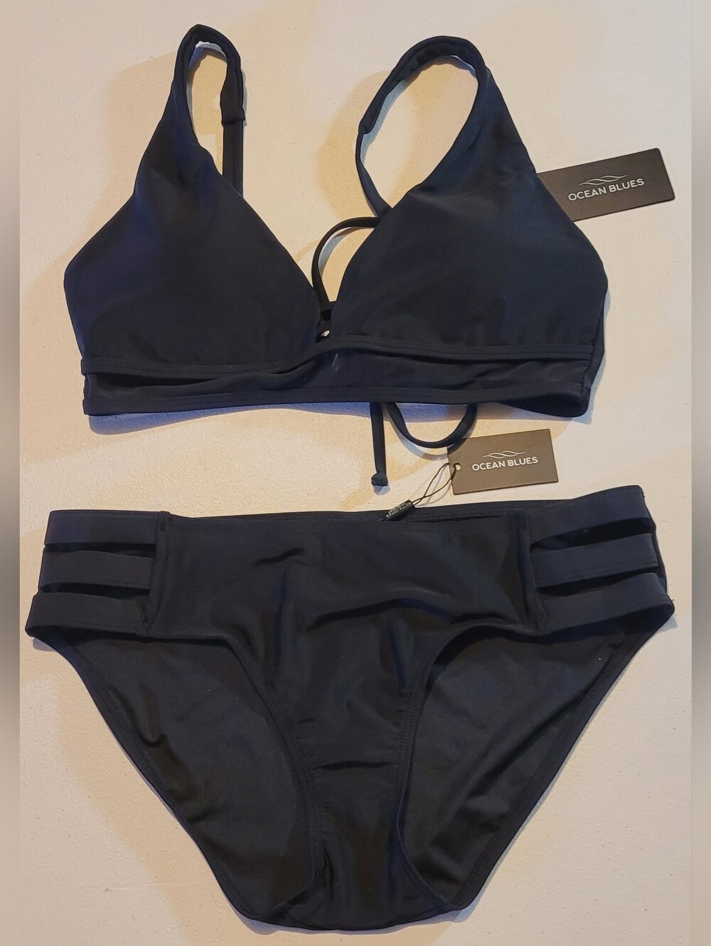 Ocean Blues Black Strappy Bikini Mix Size Set- Top M, Bottoms S